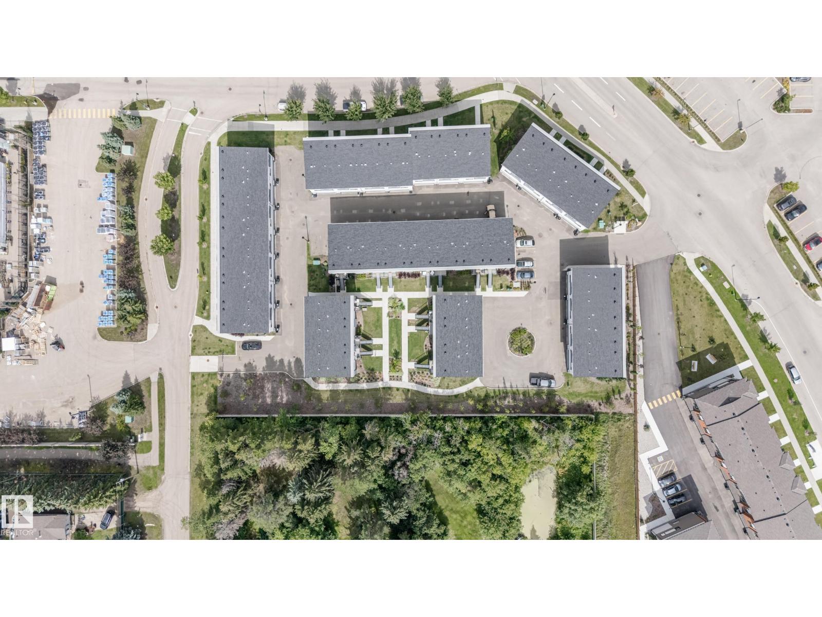 Photo 8 of 42 10 Salisbury Wy, Sherwood Park AB
