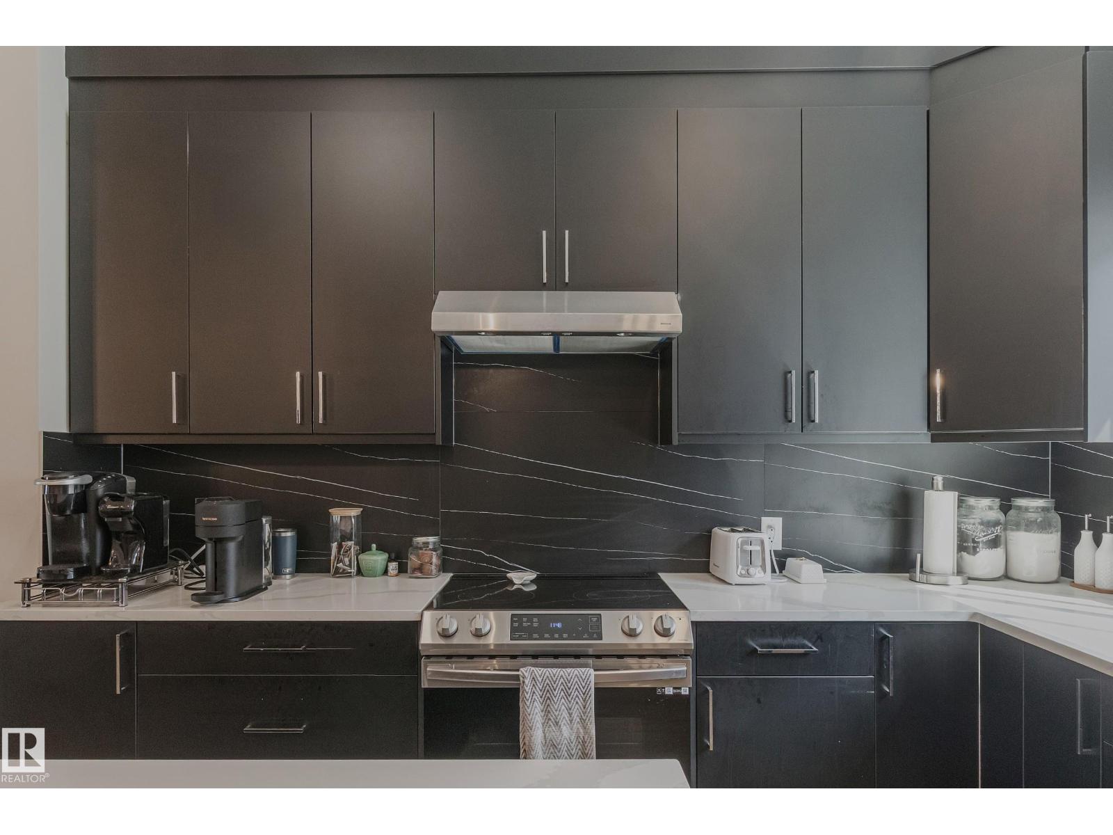 Photo 41 of 42 10 Salisbury Wy, Sherwood Park AB