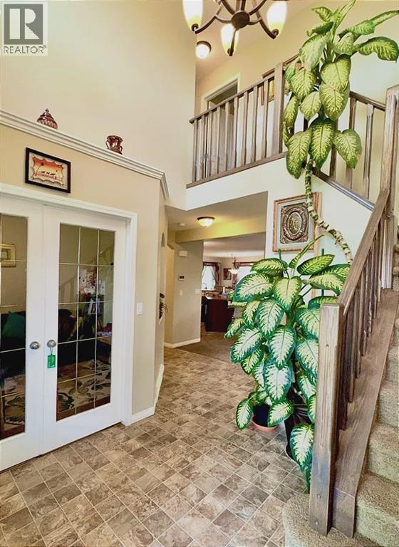 Photo 3 of 160 Rainbow Falls Grove, Chestermere AB
