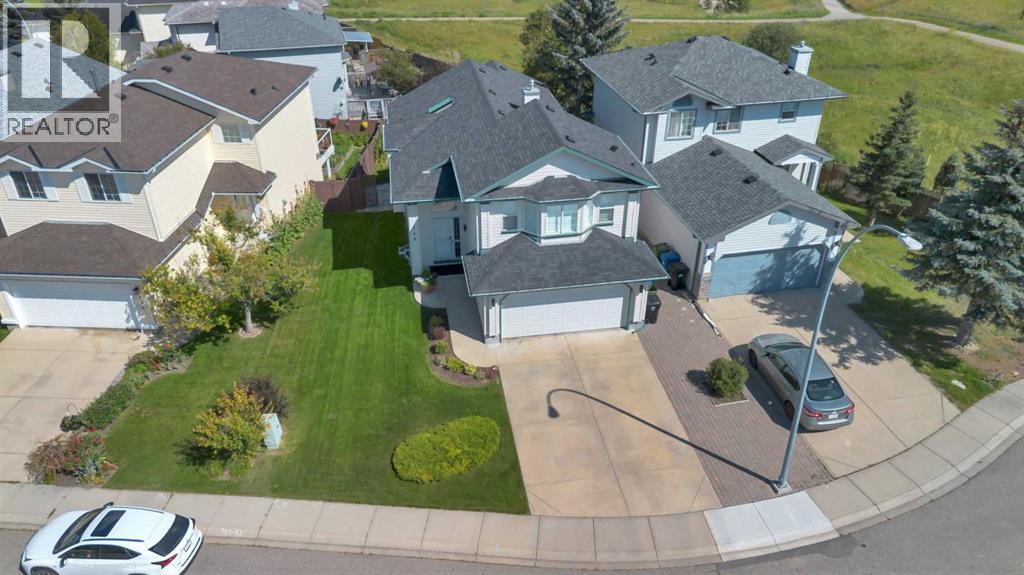 Photo 13 of 140 Harvest Creek Court Ne, Calgary AB