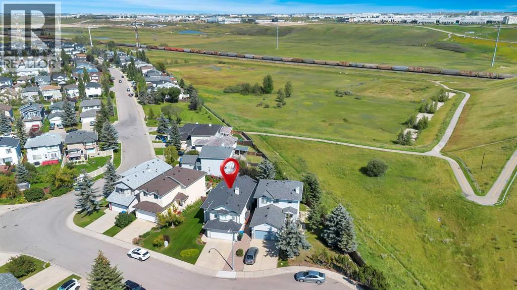 Photo 14 of 140 Harvest Creek Court Ne, Calgary AB