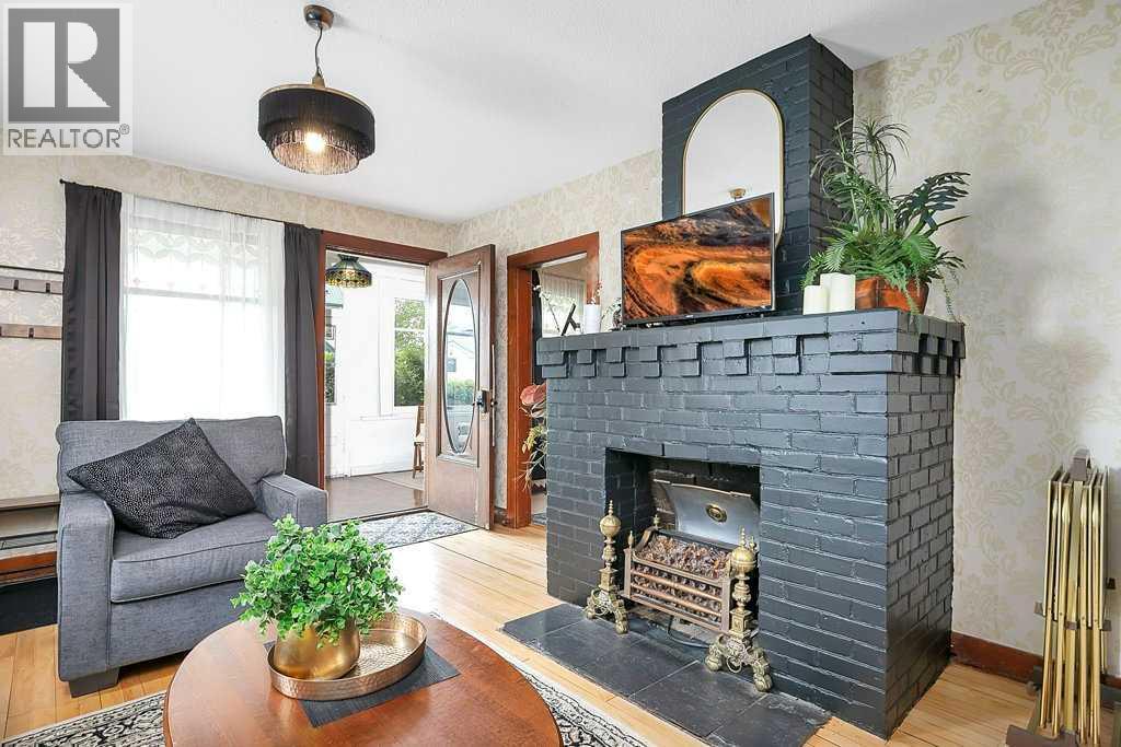 Photo 6 of 5037 48 Street, Sylvan Lake AB