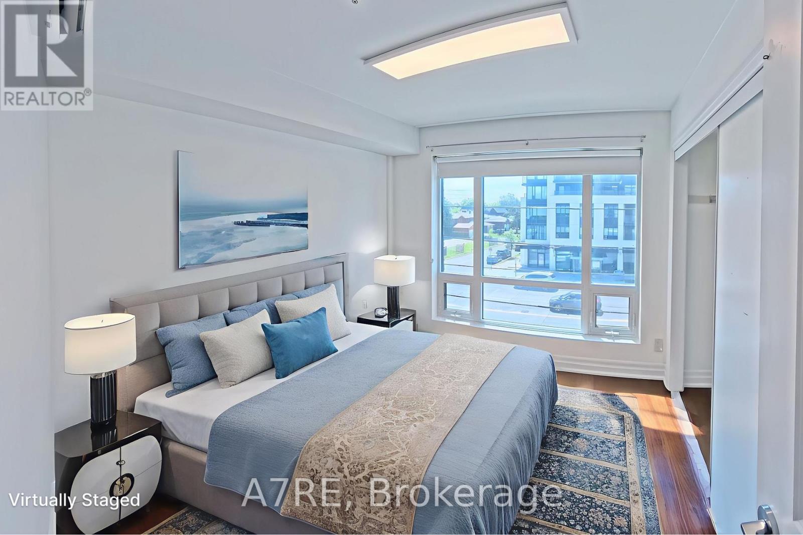Photo 7 of 203 724 Sheppard Avenue W, Toronto ON