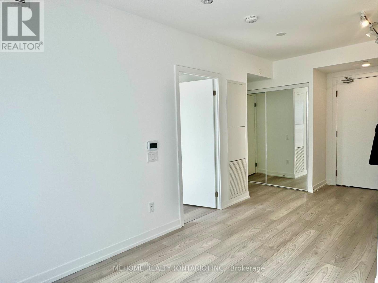 Photo 13 of 1905 82 Dalhousie Street, Toronto ON