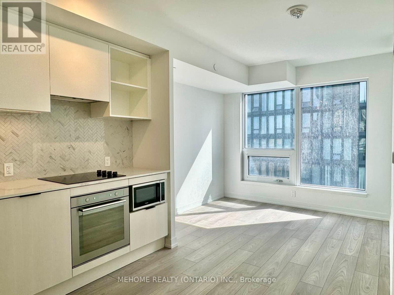 Photo 4 of 1905 82 Dalhousie Street, Toronto ON