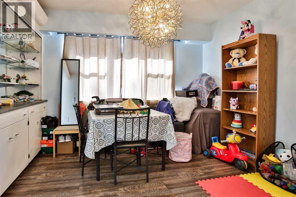 Single Family House Bungalow for Sale in   Street S Victoria Park Lethbridge 