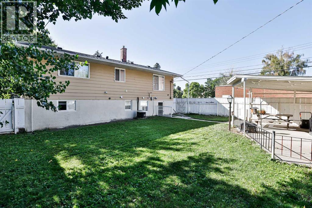 Single Family House Bungalow for Sale in   Street S Victoria Park Lethbridge 