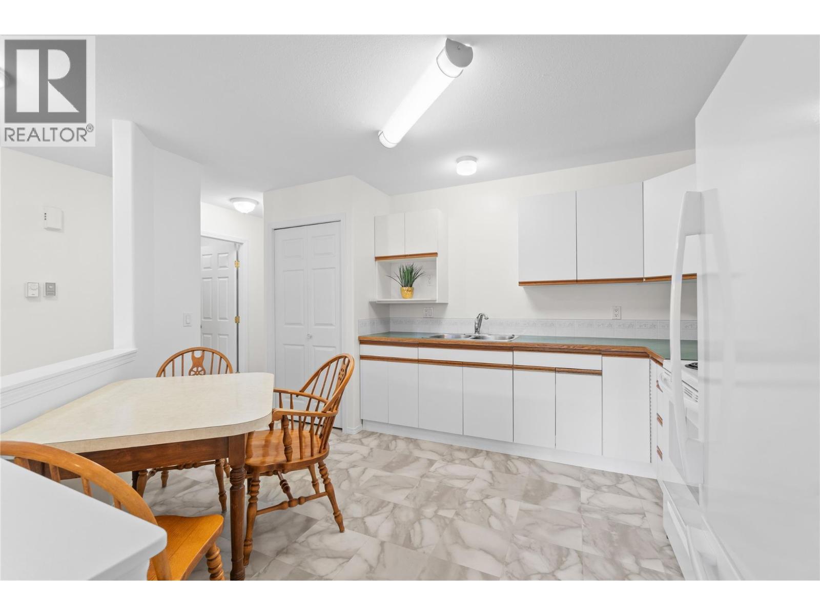 Photo 7 of 219 Temple Street Unit 42, Sicamous BC
