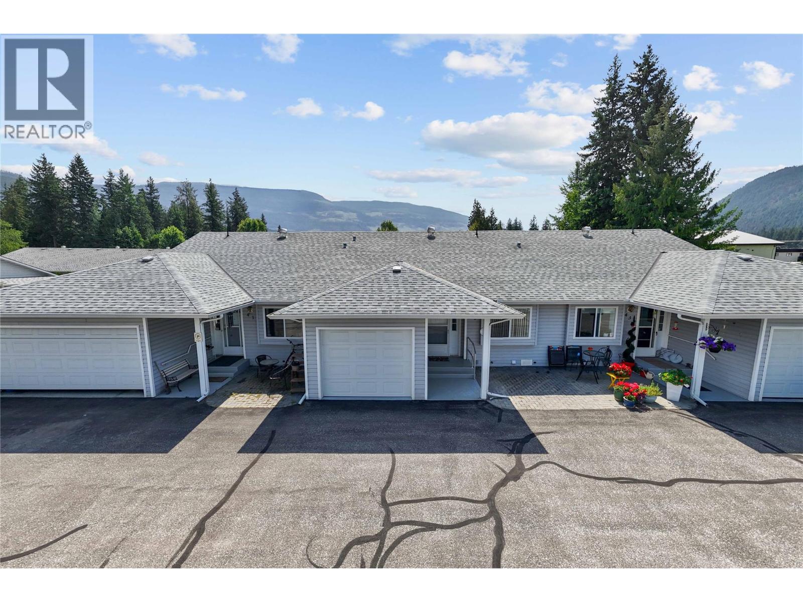 Photo 40 of 219 Temple Street Unit 42, Sicamous BC