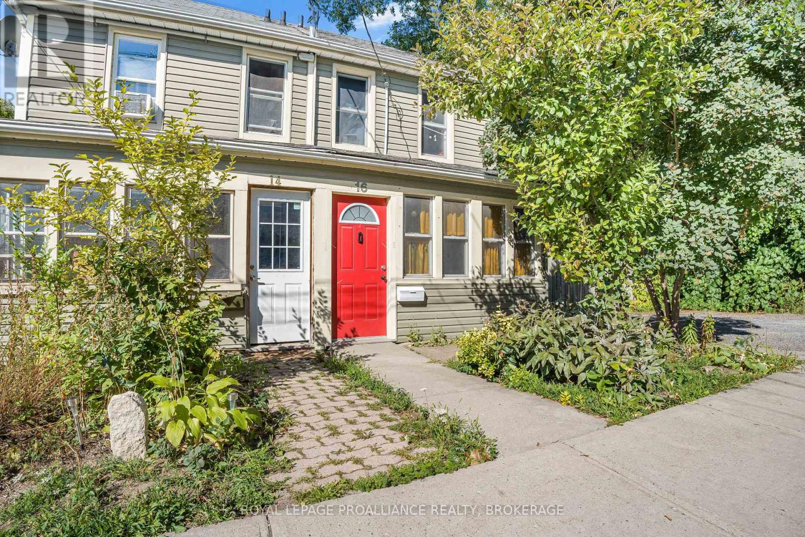 16 ST CATHERINE STREET - 1