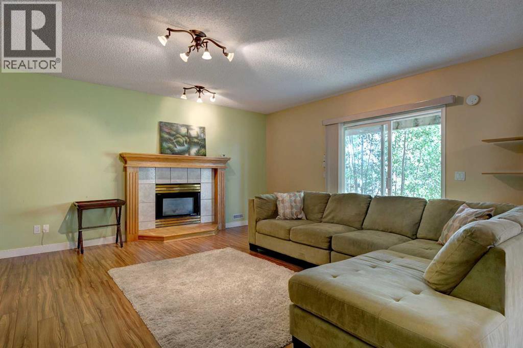 Photo 22 of 248 Edgevalley Way Nw, Calgary AB