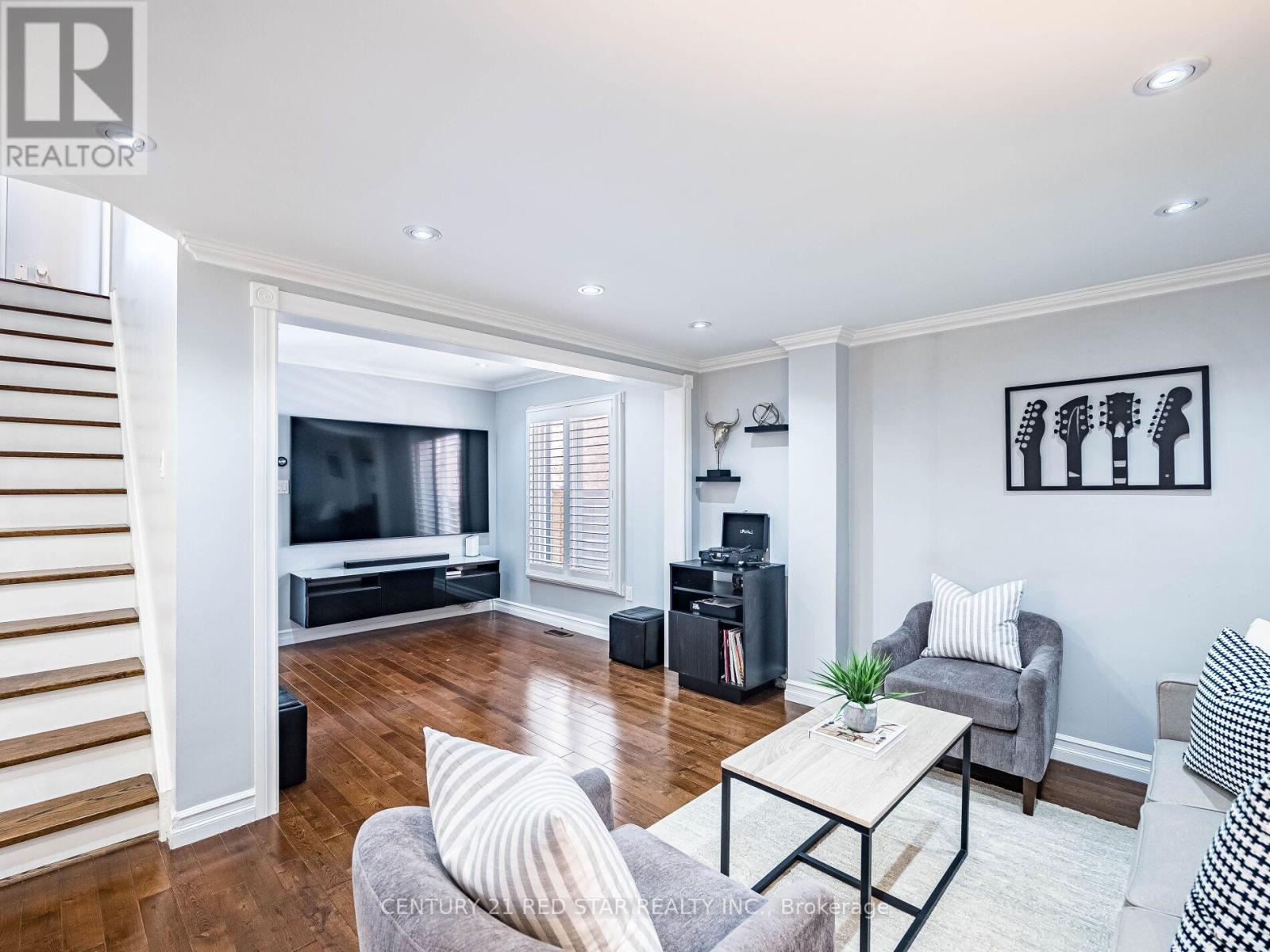 Photo 10 of 1641 Middleton Street, Pickering ON