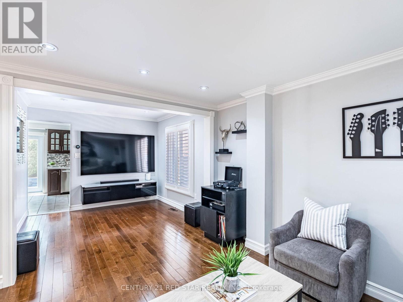 Photo 11 of 1641 Middleton Street, Pickering ON