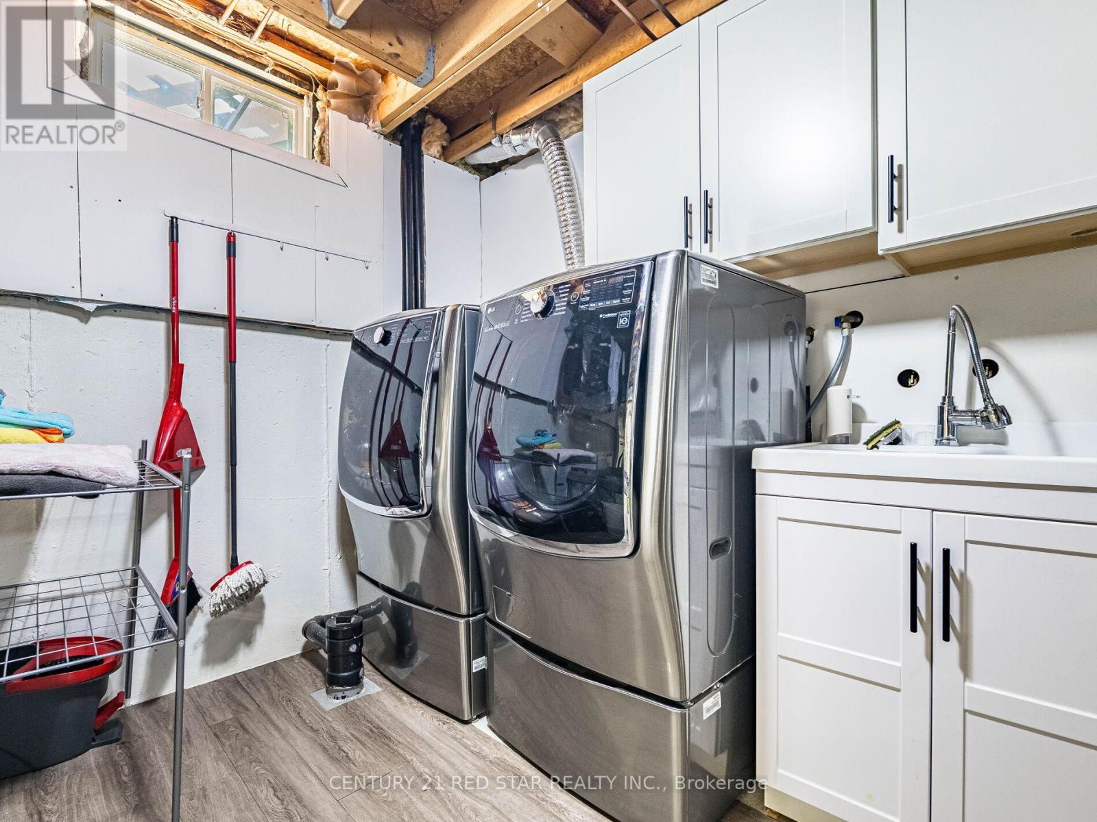 Photo 40 of 1641 Middleton Street, Pickering ON