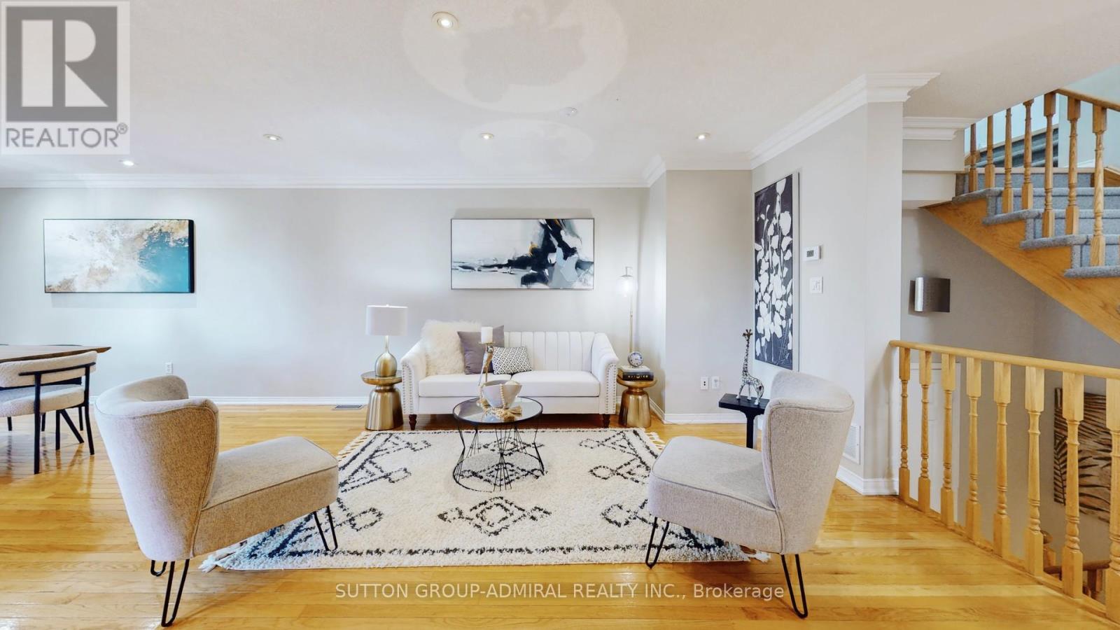 Photo 13 of 216 Maple Sugar Lane, Vaughan ON