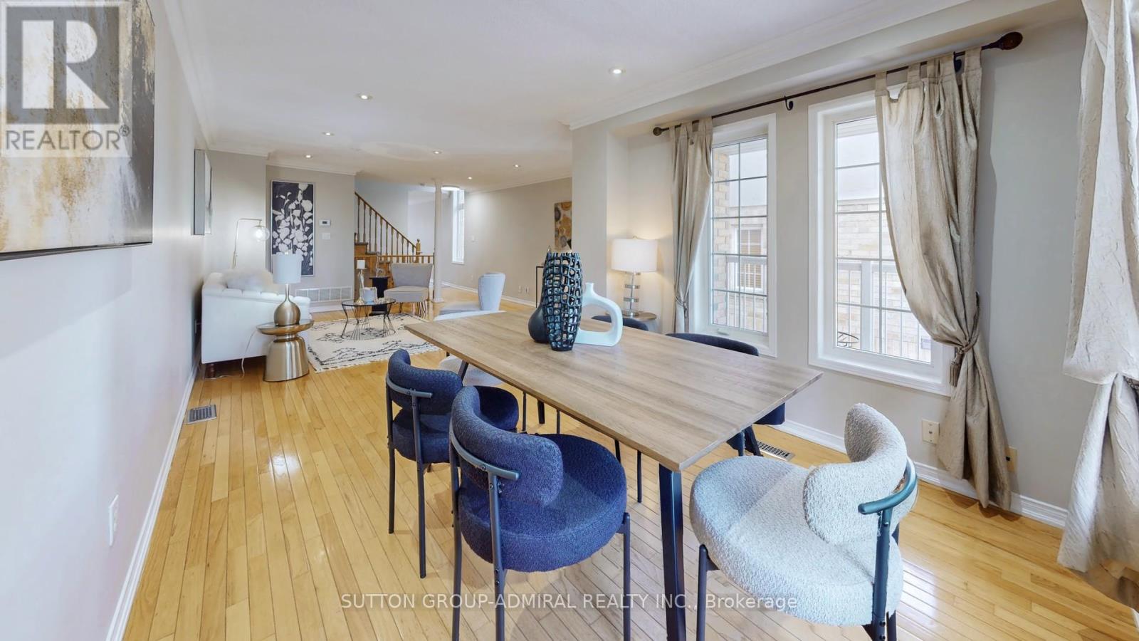 Photo 18 of 216 Maple Sugar Lane, Vaughan ON