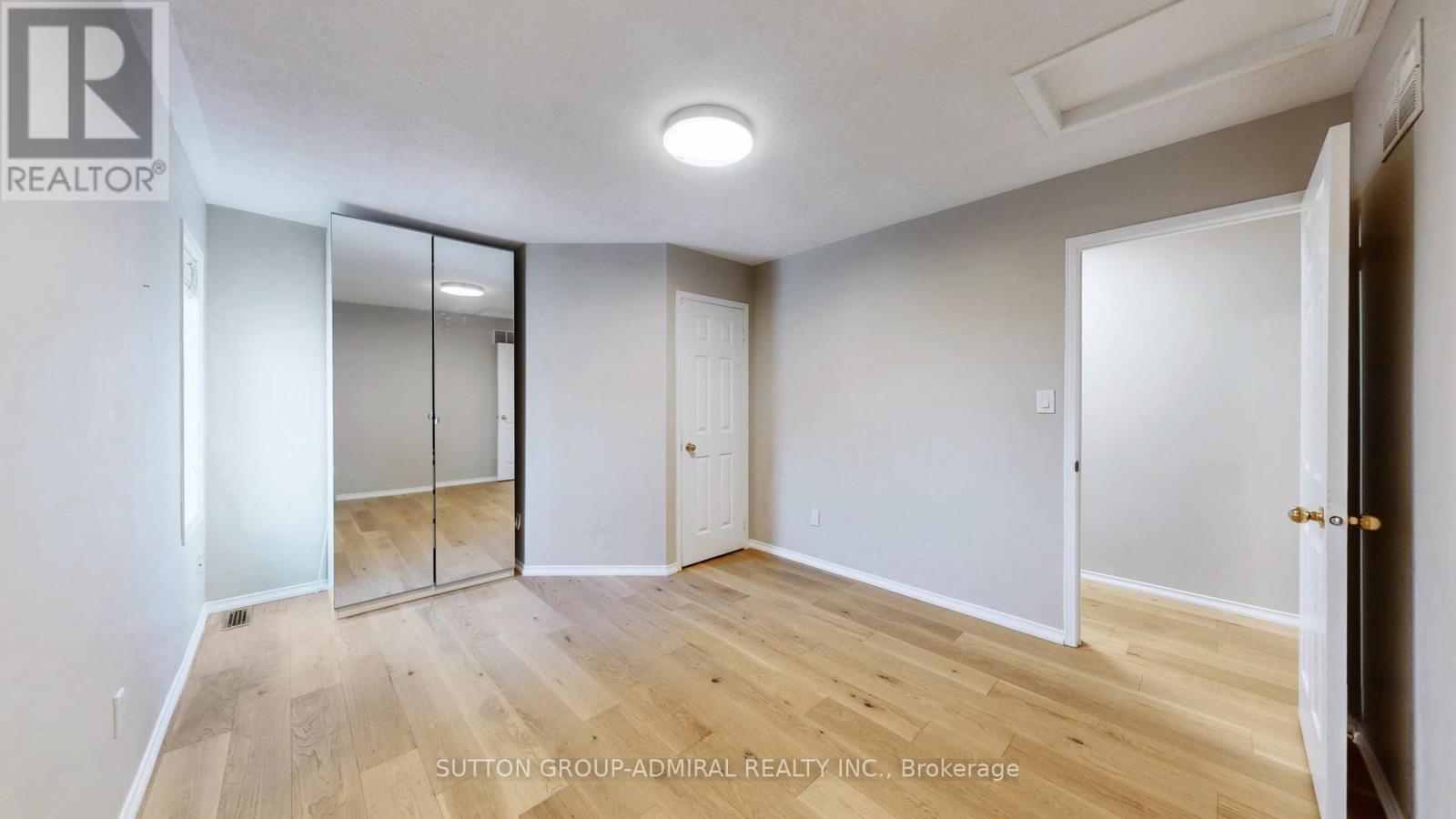 Photo 38 of 216 Maple Sugar Lane, Vaughan ON