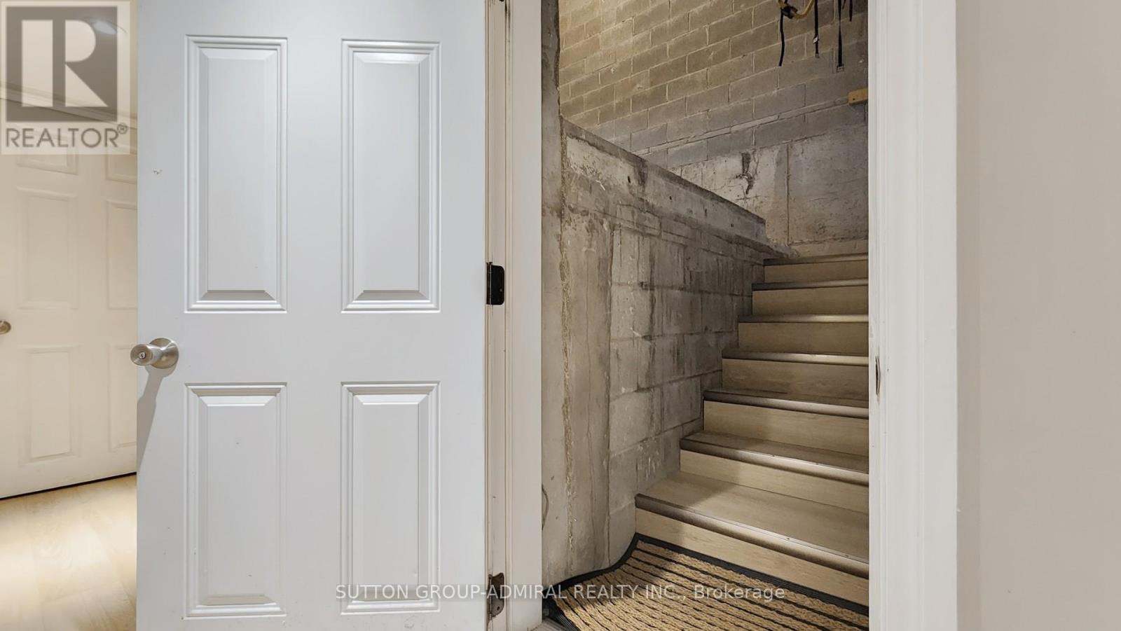Photo 48 of 216 Maple Sugar Lane, Vaughan ON