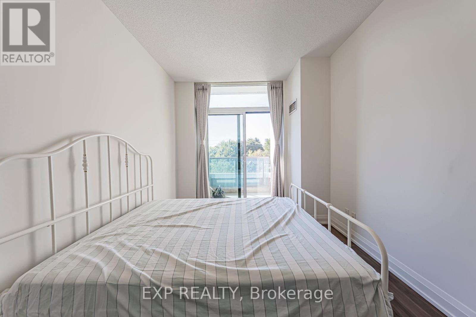 Photo 21 of 308 7167 Yonge Street, Markham ON