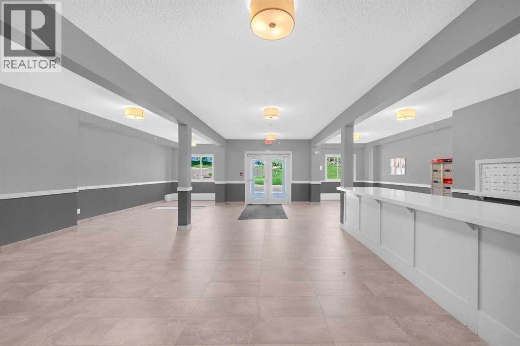 Photo 6 of 108 8 Sage Hill Terrace Nw, Calgary AB