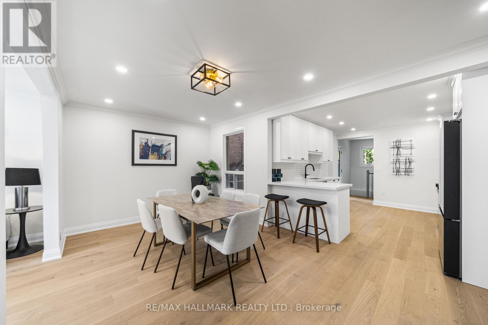Photo 10 of 50 Watson Avenue, Toronto ON