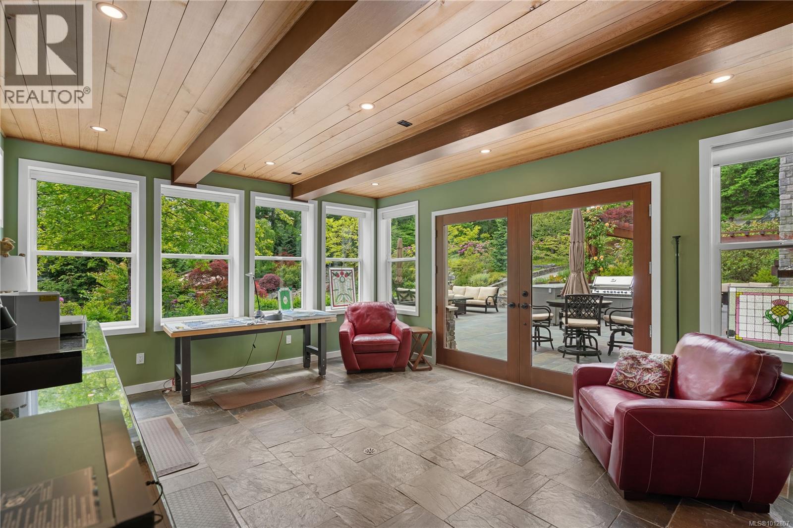 Photo 46 of 441 Glendower Rd, Saanich BC