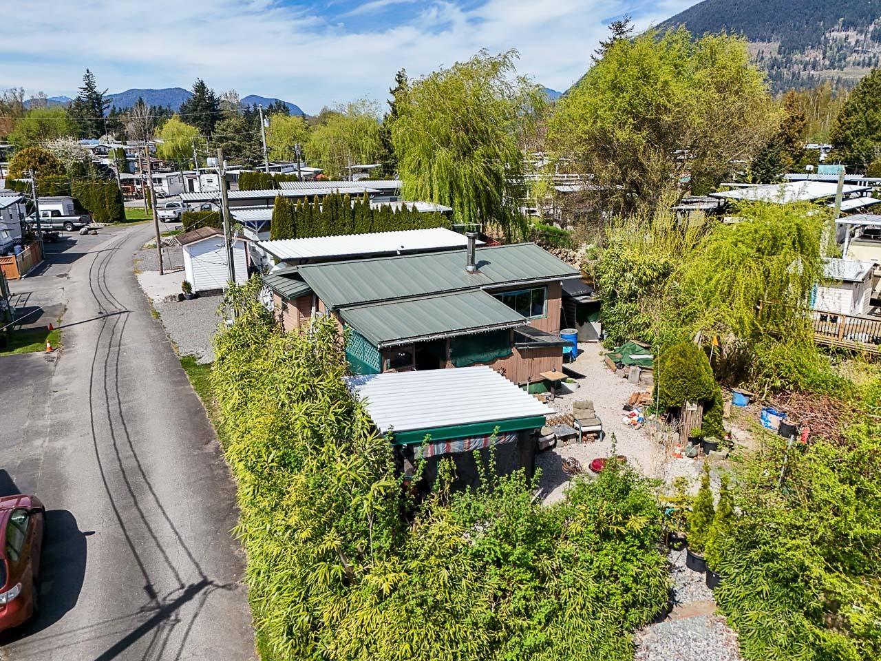 52 8400 SHOOK ROAD, Mission