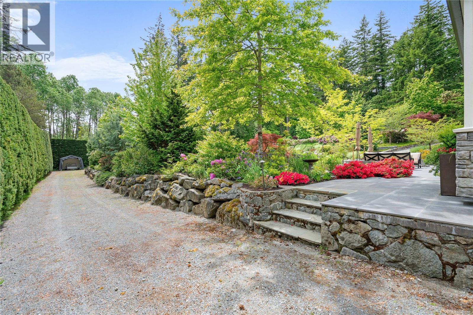 Photo 87 of 441 Glendower Rd, Saanich BC