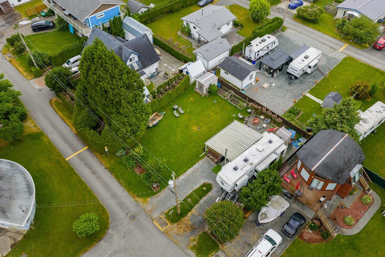 22 9053 SHOOK ROAD, Mission