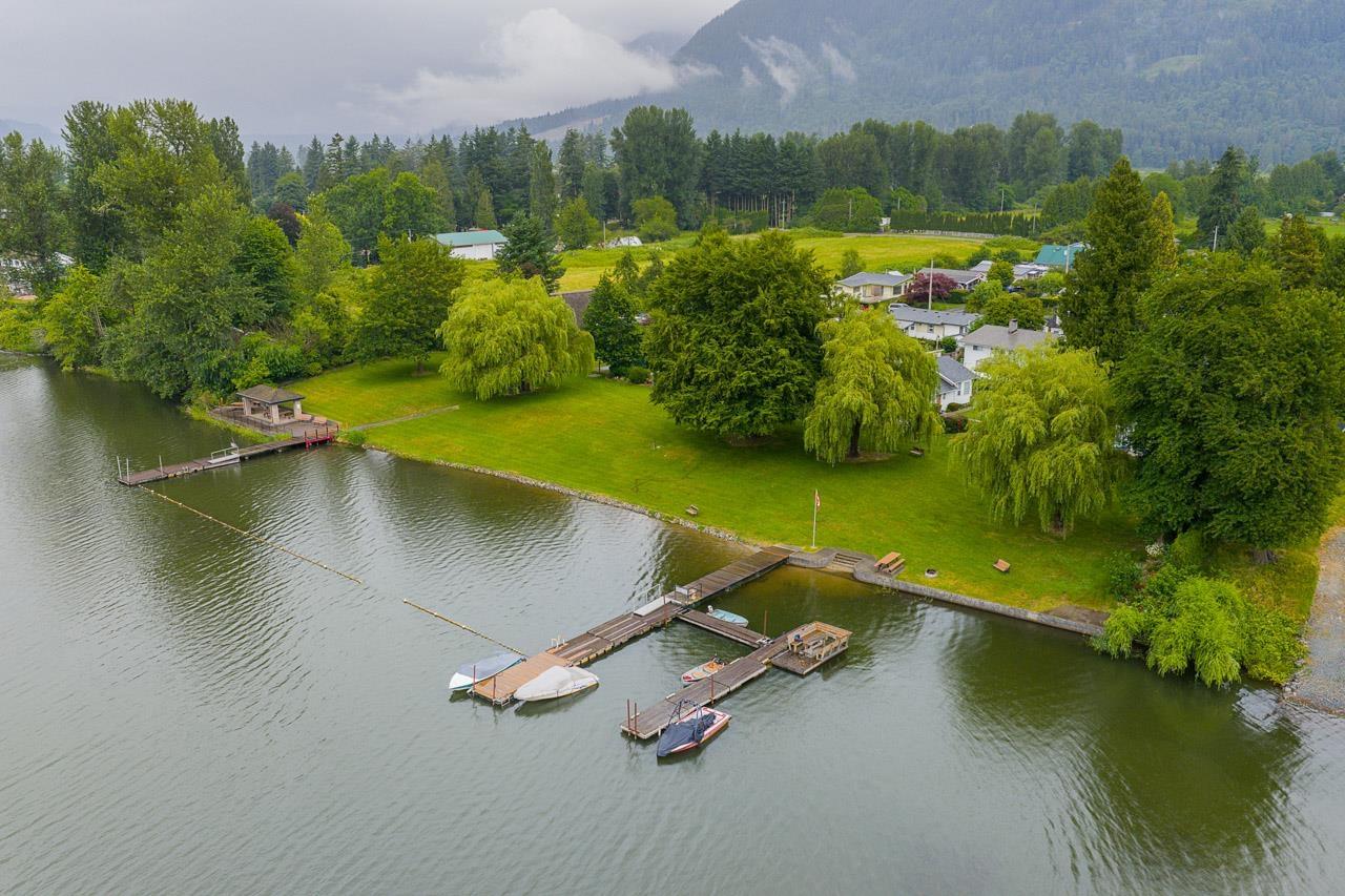 22 9053 SHOOK ROAD, Mission