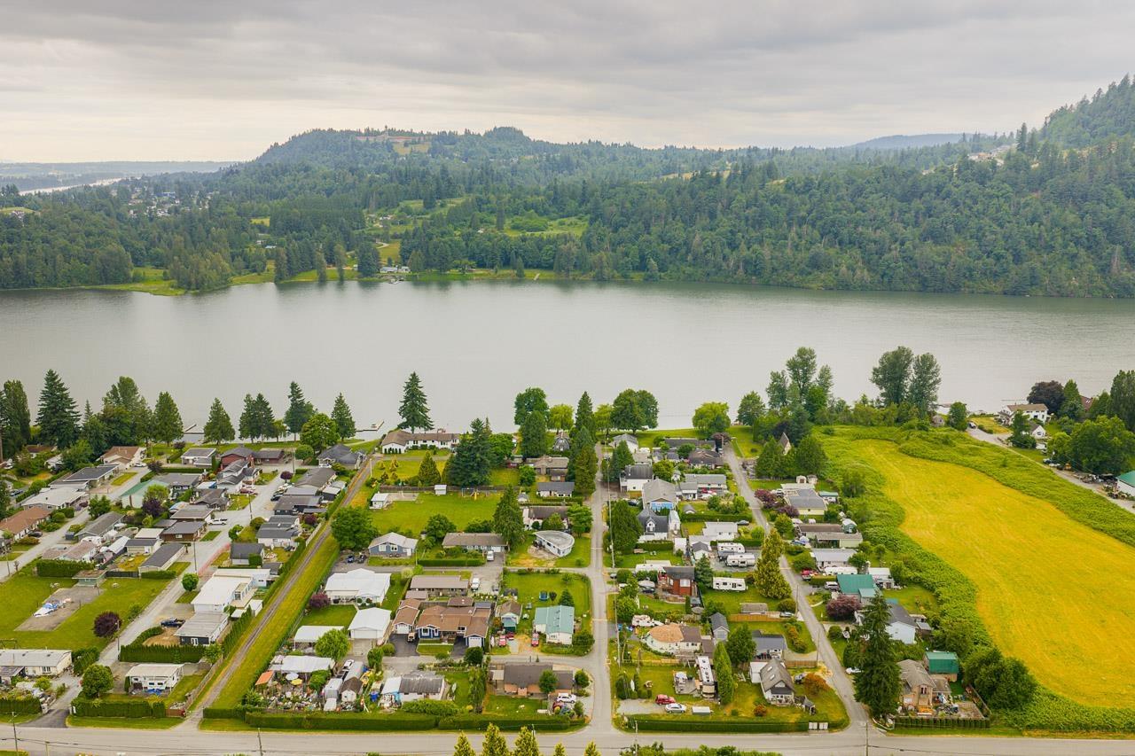 22 9053 SHOOK ROAD, Mission