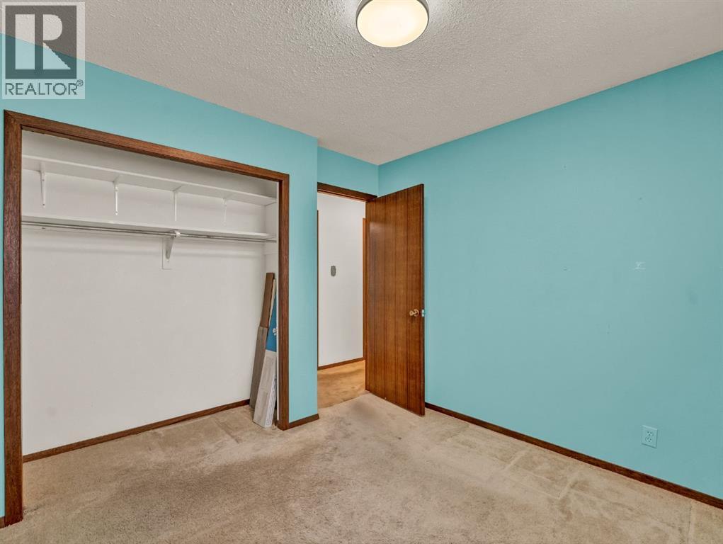 Photo 20 of 38 Rossland Crescent Se, Medicine Hat AB