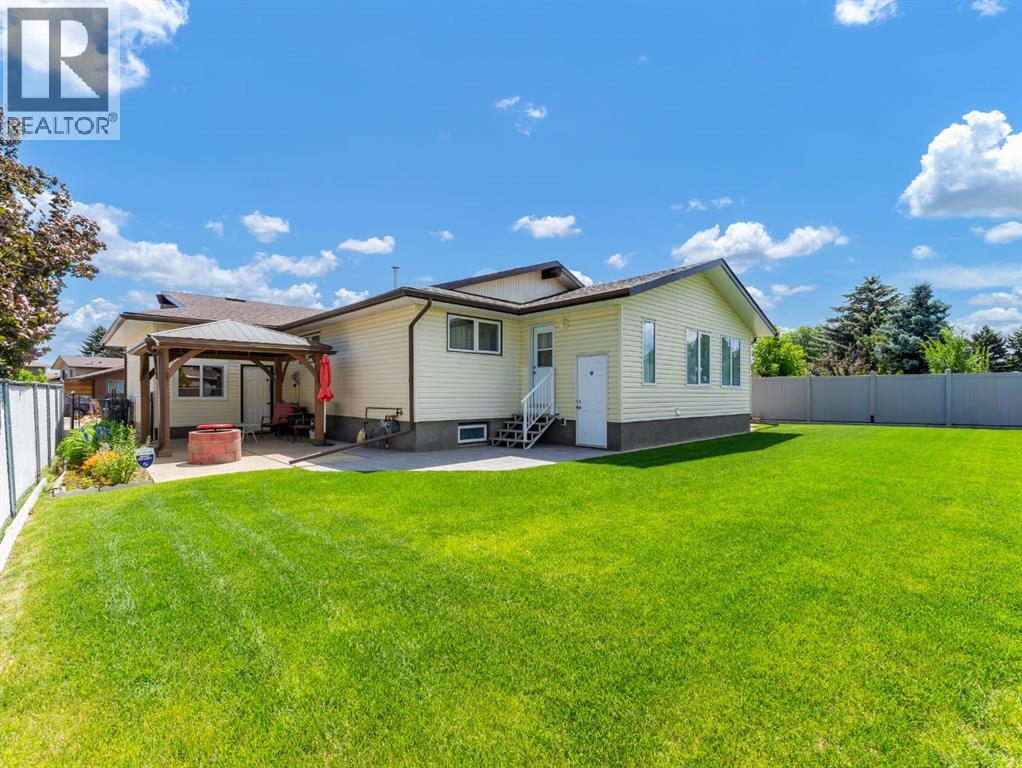 Photo 47 of 38 Rossland Crescent Se, Medicine Hat AB