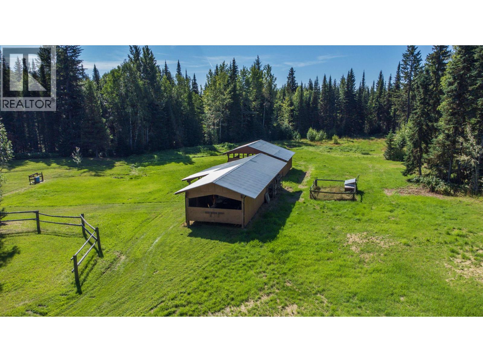Photo 3 of 3895 Christopher Drive, Prince George BC