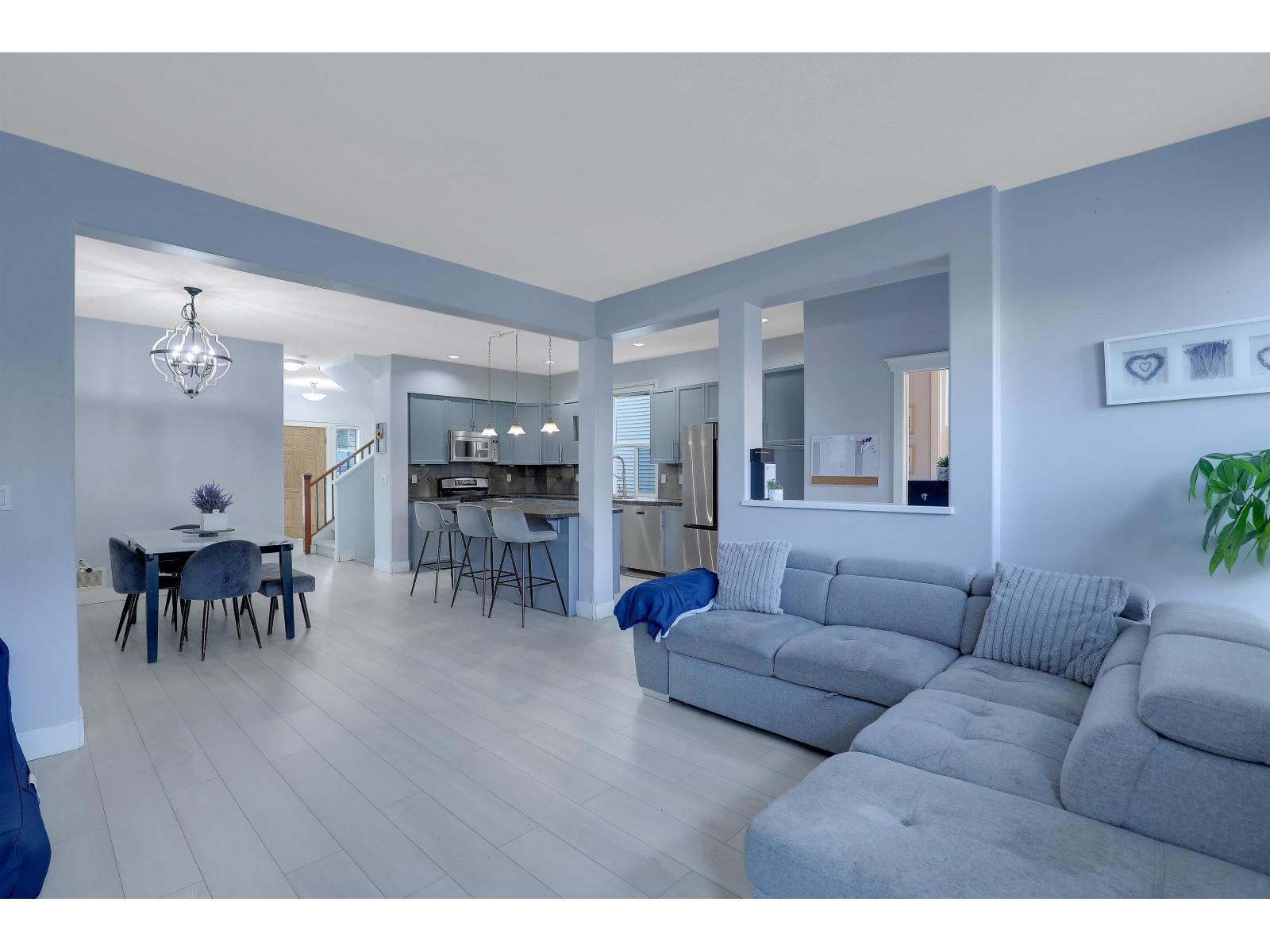 Photo 4 of 16515 60 Avenue, Surrey BC