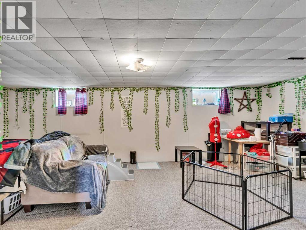 Photo 44 of 1137 1139 Kingsway Avenue Se, Medicine Hat AB