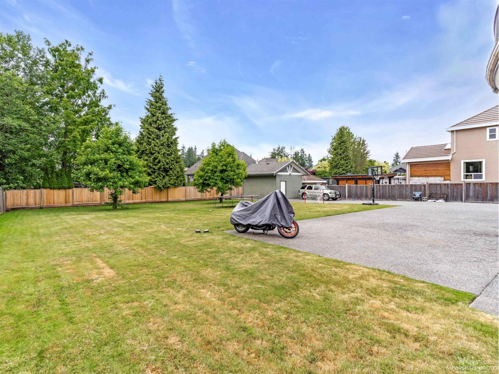 Photo 33 of 5733 136 B Street, Surrey BC