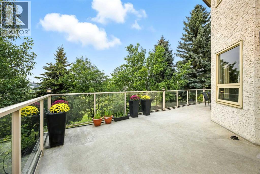 Photo 18 of 141 Edgeview Road Nw, Calgary AB