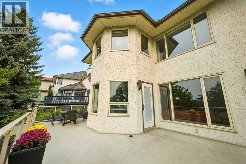 Photo 19 of 141 Edgeview Road Nw, Calgary AB