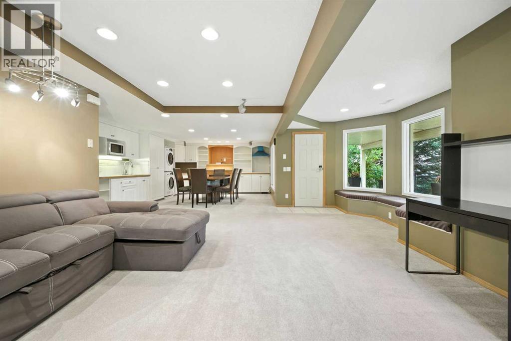 Photo 35 of 141 Edgeview Road Nw, Calgary AB