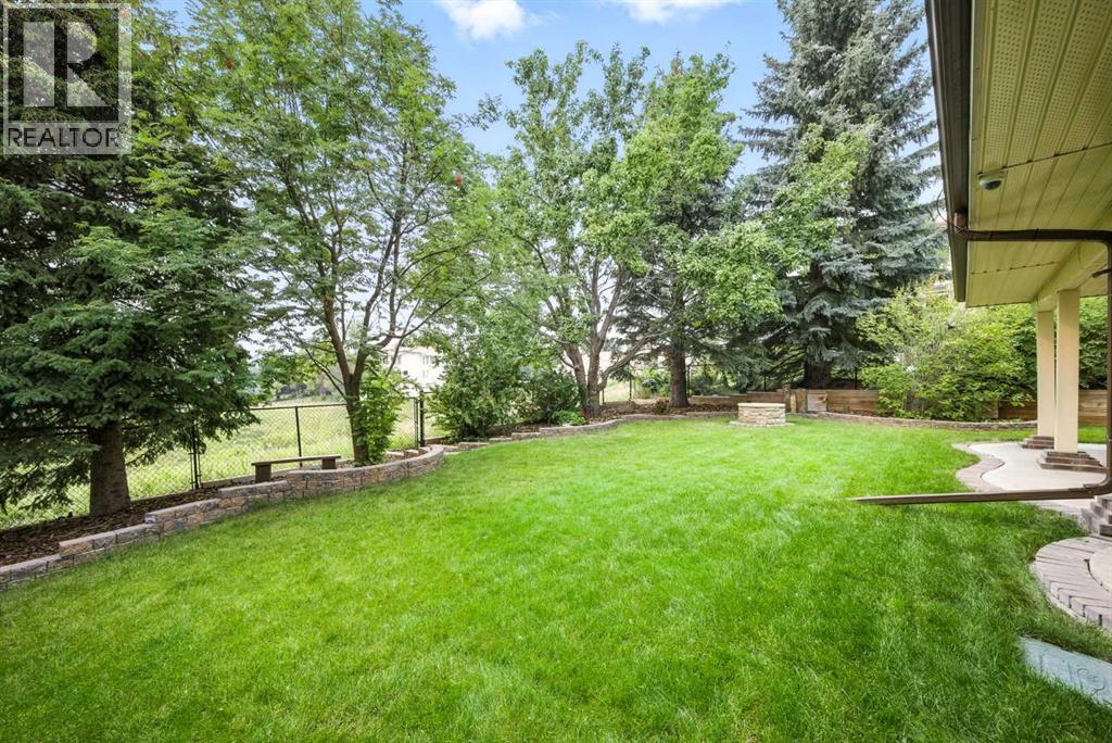 Photo 48 of 141 Edgeview Road Nw, Calgary AB