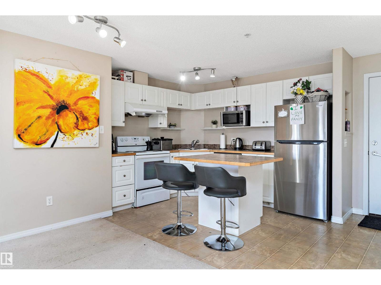 Photo 7 of 316 5350 199 St Nw, Edmonton AB