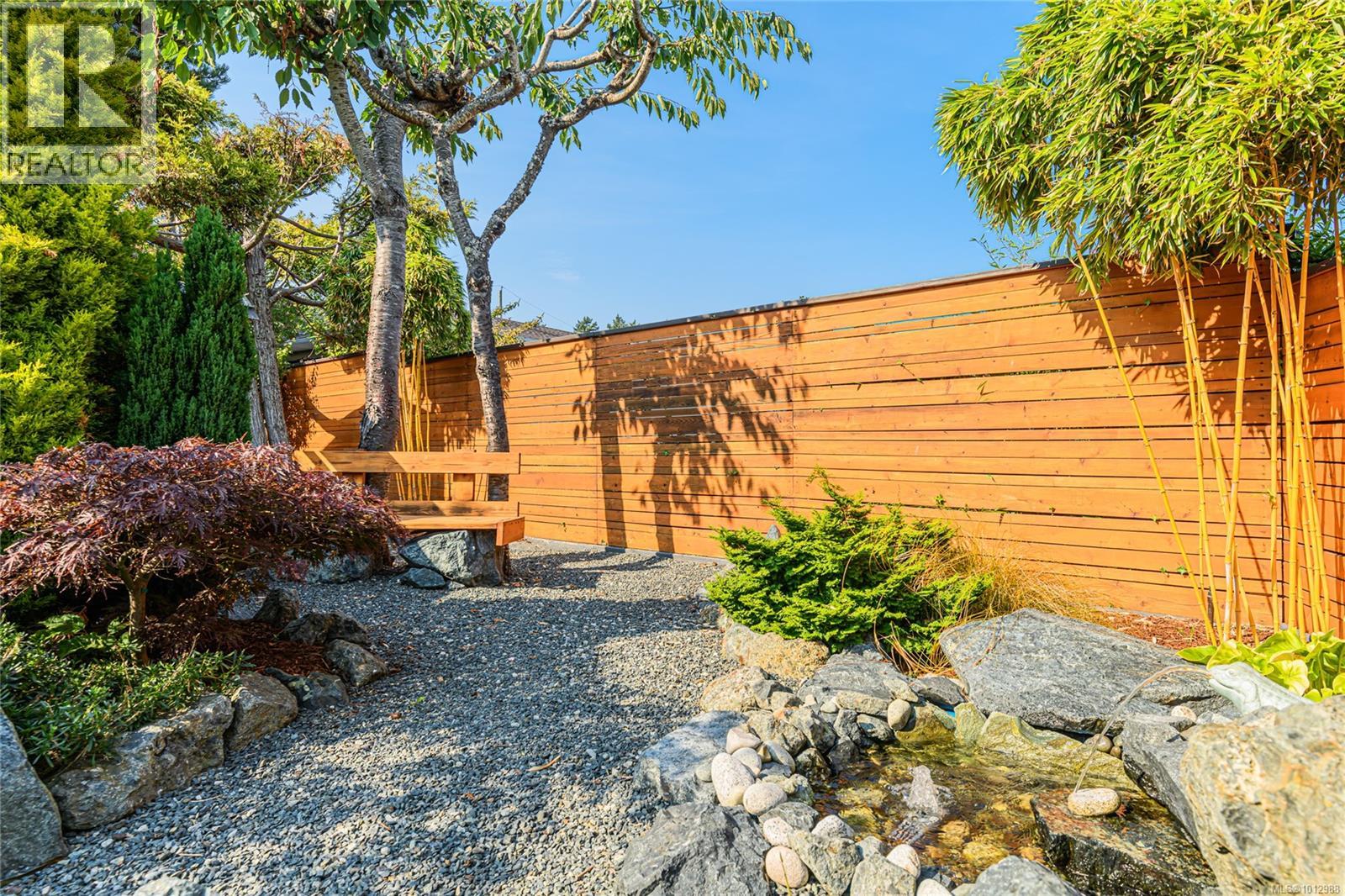 Photo 47 of 4461 Arsens Pl, Saanich BC