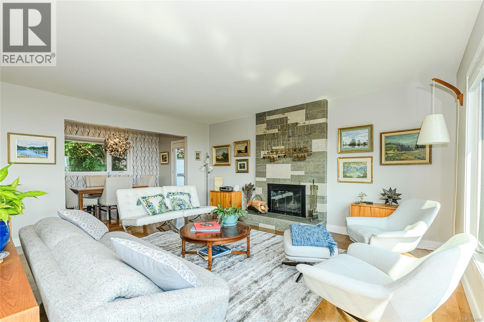 Photo 21 of 4461 Arsens Pl, Saanich BC