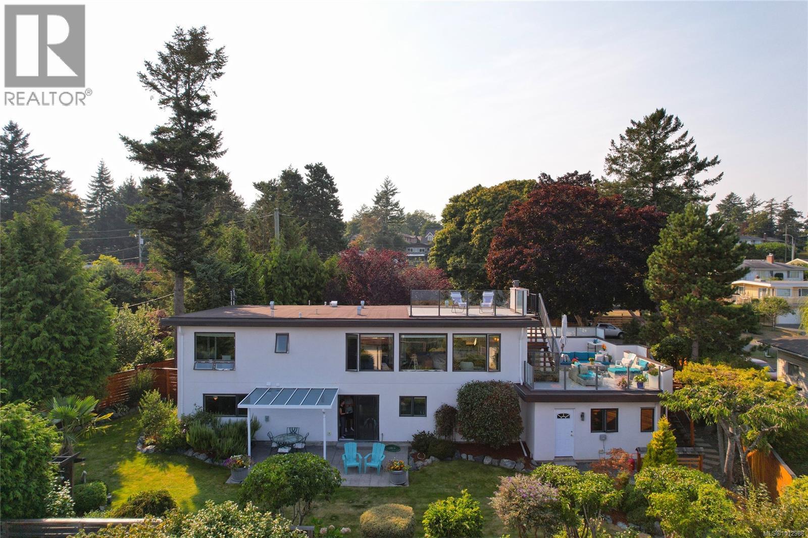 Photo 71 of 4461 Arsens Pl, Saanich BC