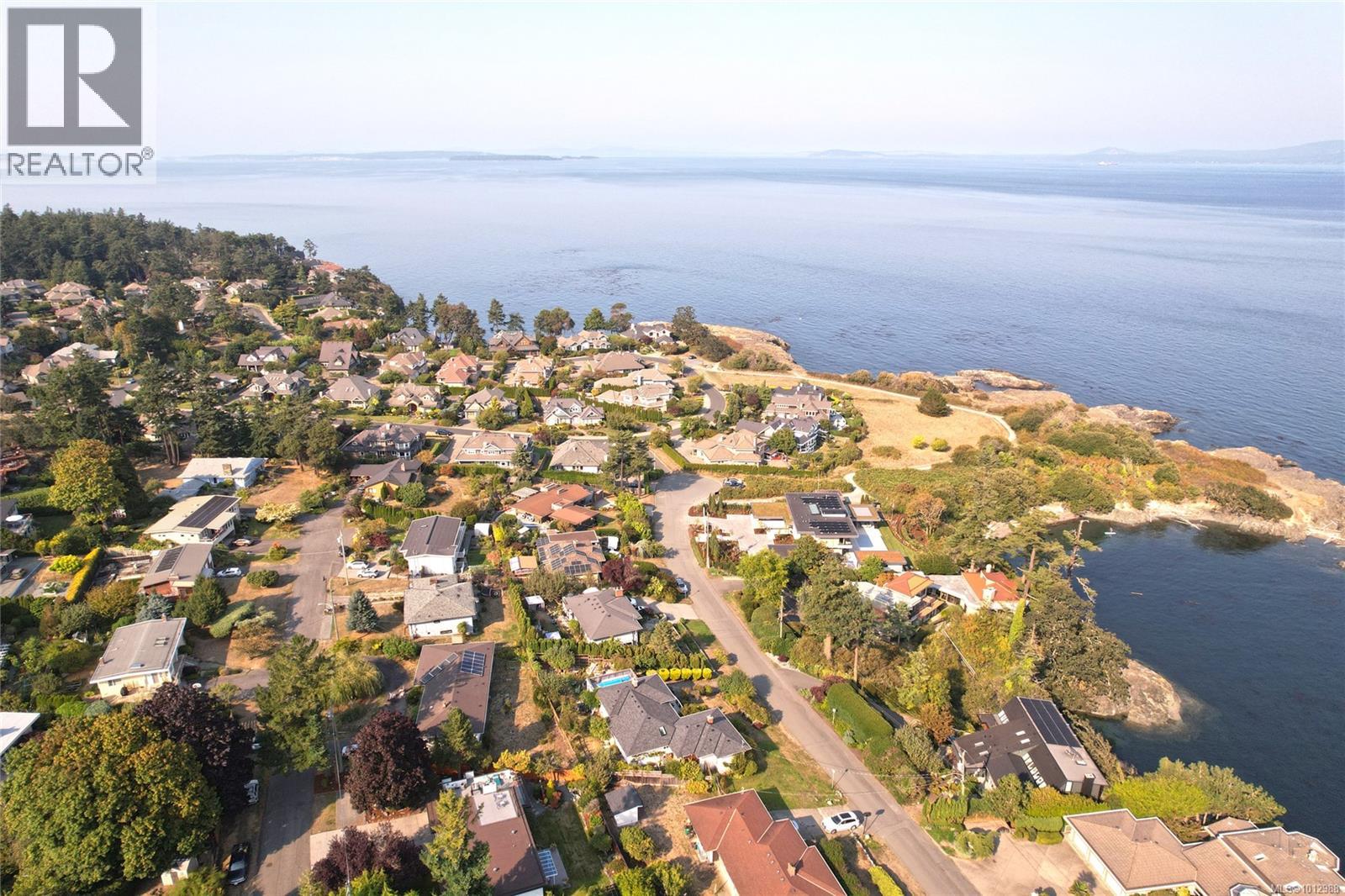 Photo 67 of 4461 Arsens Pl, Saanich BC