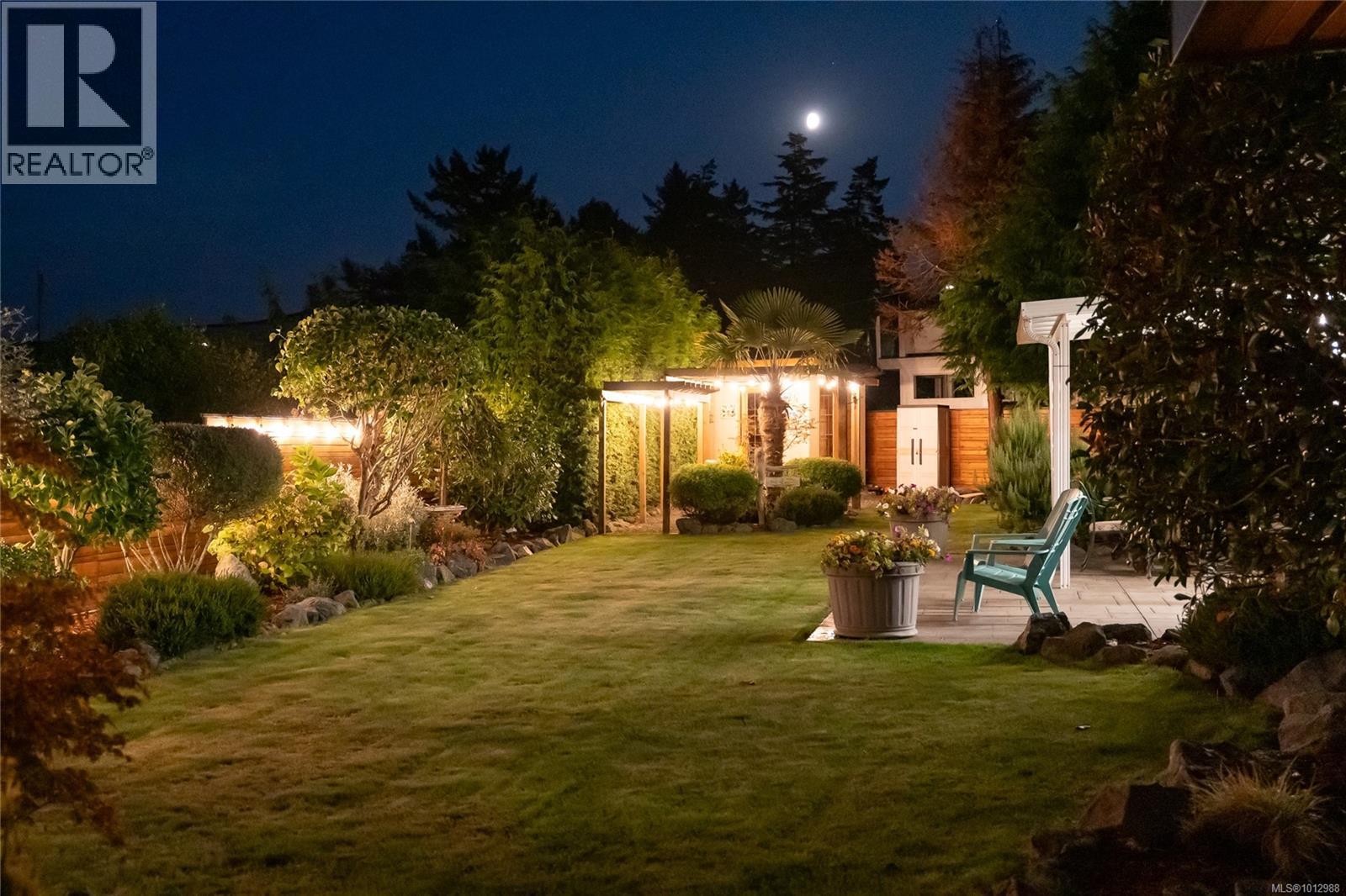 Photo 57 of 4461 Arsens Pl, Saanich BC