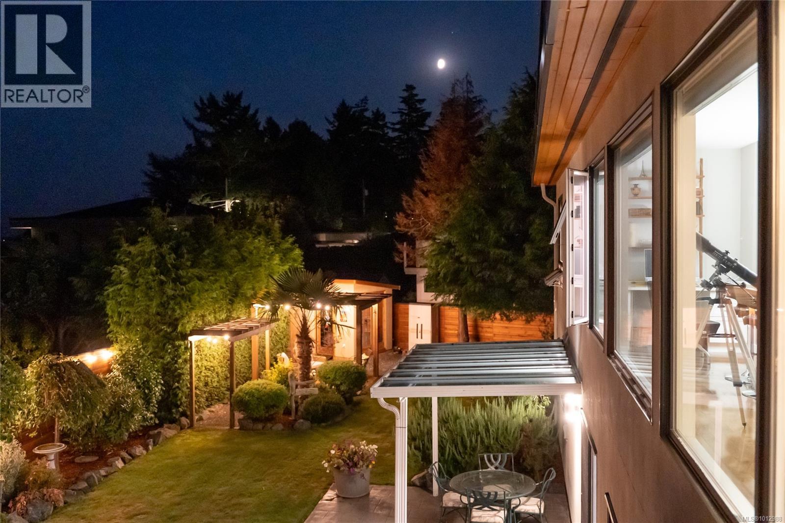 Photo 58 of 4461 Arsens Pl, Saanich BC