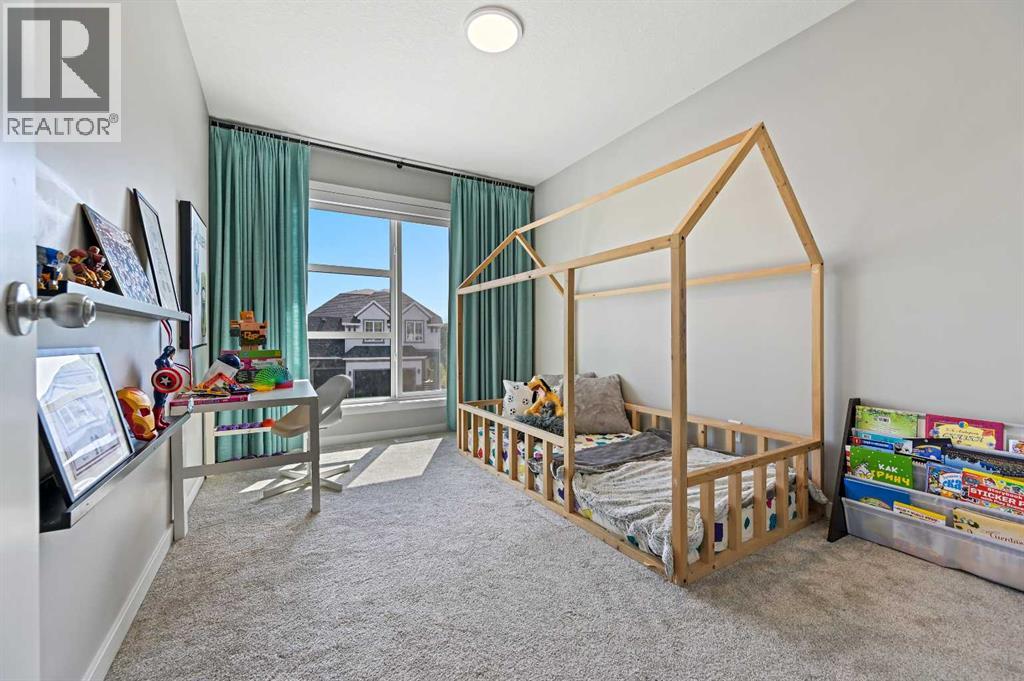 Photo 34 of 905 Cranbrook Gardens Se, Calgary AB