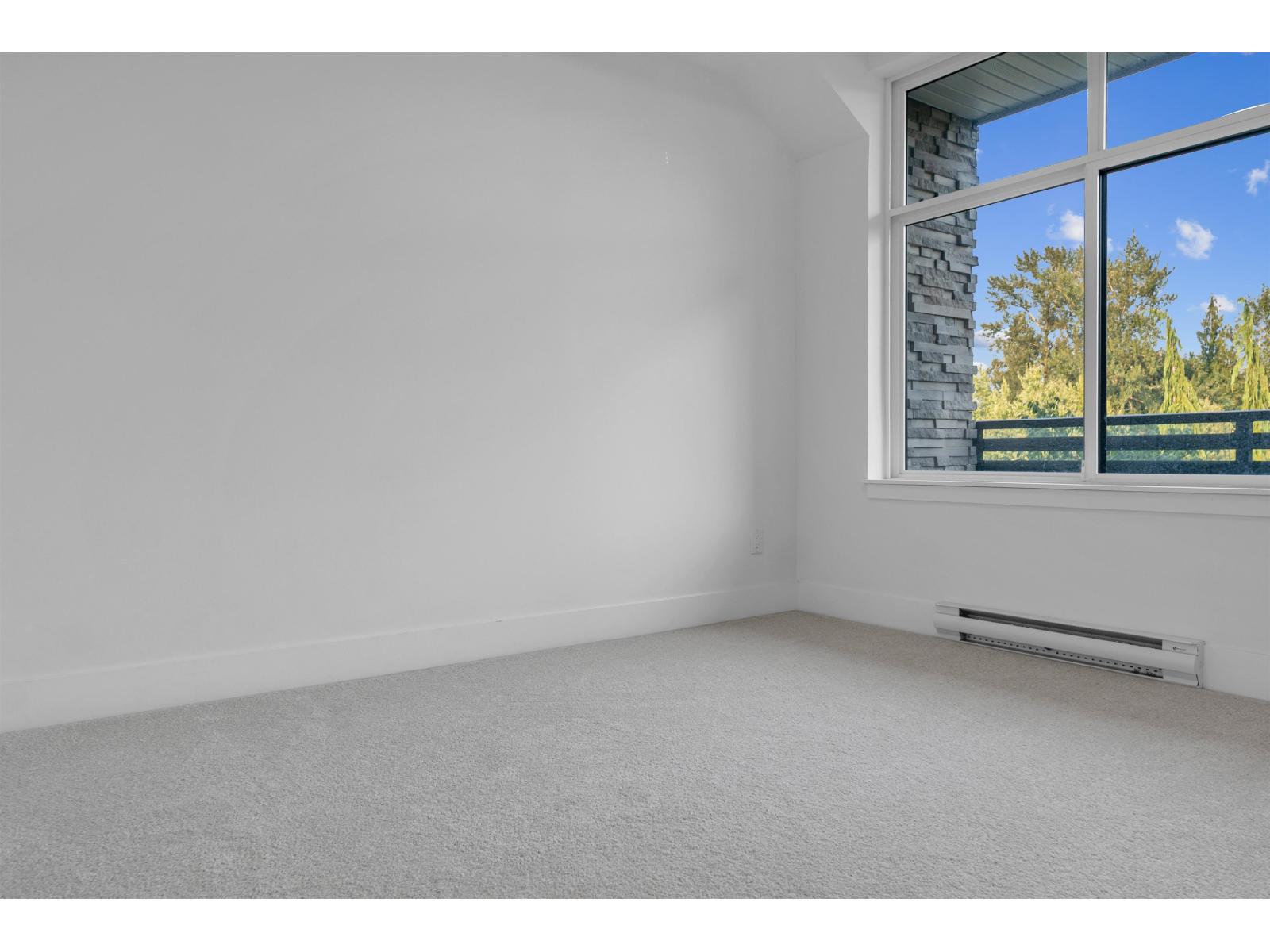 Photo 2 of 204 9983 Barnston Drive, Surrey BC